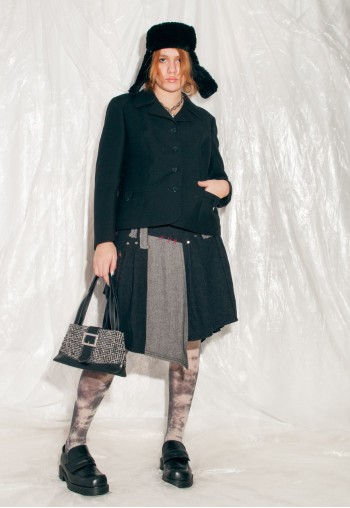 Vintage Blazer 70s Minimalist Preppy Wool Jacket in Black