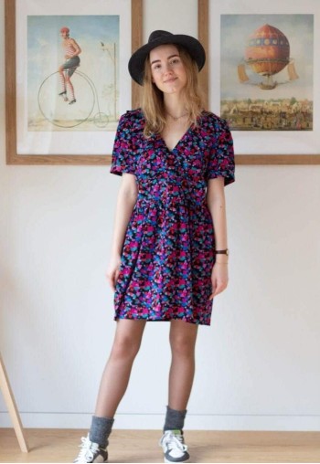 Colorful printed short sleeve dress with ruffles